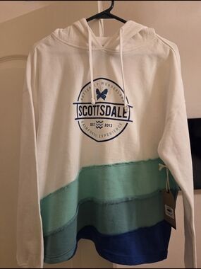 Mood & Vibe Scottsdale Butterfly Wonderland Ladies Size Large Hoodie